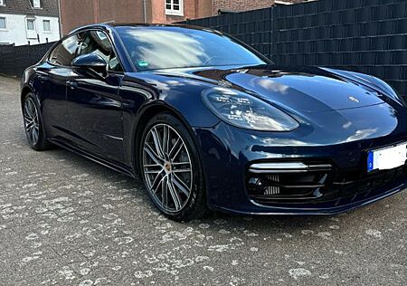 Porsche Panamera 4S SportDesign Approved 09.2025