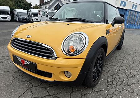 Mini ONE + LED + TÜV neu +Klimaanlage