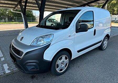 Fiat Fiorino Pro 1.3 Diesel KLIMA NAVI PDC 1.Hand!