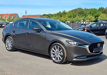 Mazda 3 Limo. 4-trg.2.0 Auto SkyActive HaedUp LederRfk