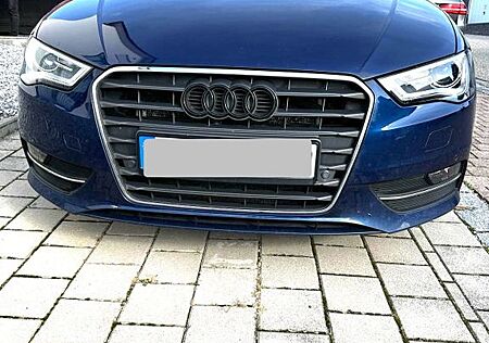 Audi A3 2.0 TDI S tronic Ambiente Sportback Ambiente