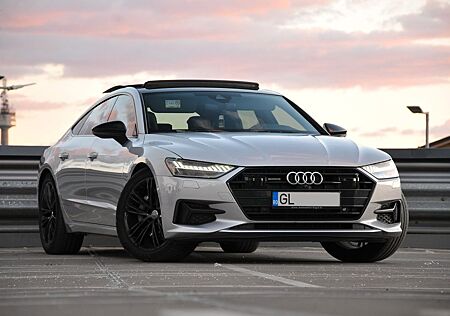 Audi A7 55 TFSI S tronic quattro -