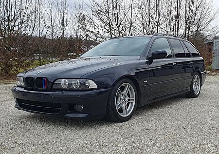 BMW 530d A Touring M-Paket Individual