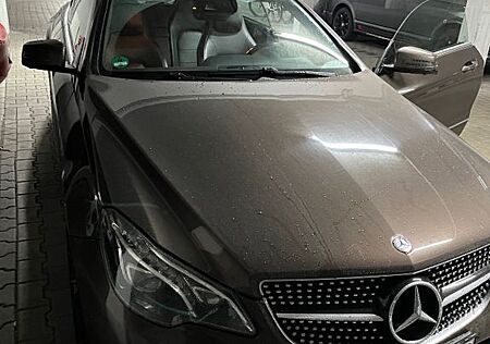 Mercedes-Benz E 220 Cabriolet BlueTEC -
