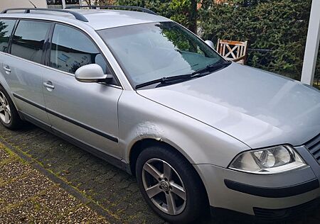 VW Passat Variant Volkswagen 1.9TDI 96kw Trendline Variant...