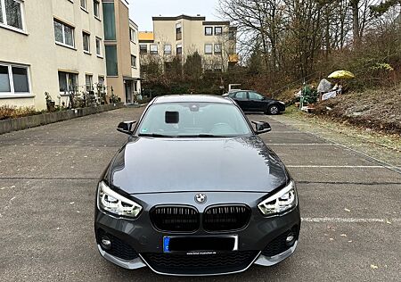 BMW 120i Edition M Sport Shadow A Edition