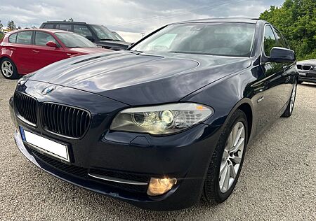 BMW 520d Lim. Auto. Leder Schiebedach 18 Zoll