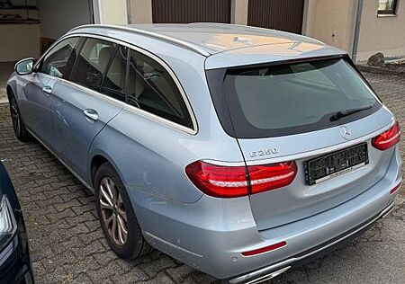 Mercedes-Benz E 250 T Autom. -