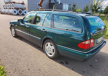 Mercedes-Benz E 420 T ELEGANCE Elegance