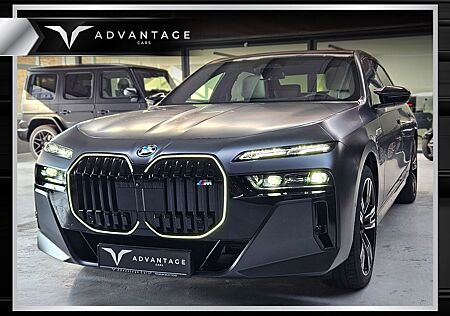 BMW M760e xDrive/Sky L./Crystal Lights/B&W Diamond