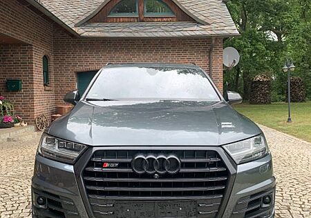 Audi SQ7 4.0 TDI quattro/PANO/7SITZER/STANDHEIZUNG