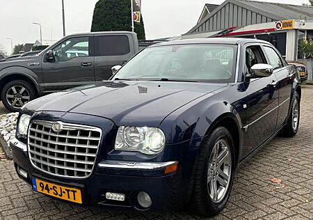 Chrysler 300C 3.0 V6 CRD Sedan Youngtimer 2006 xenon Led