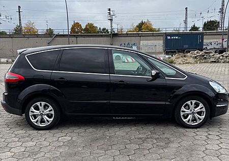 Ford S-Max 2,0 TDCi 163 ps kamera panorama Titanium