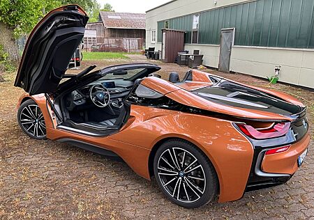 BMW i8 Roadster - Top Zustand