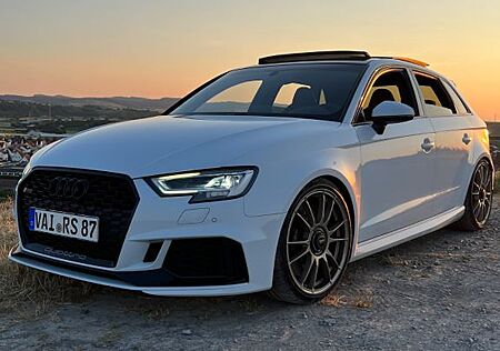 Audi RS3 2.5 TFSI S tronic quattro Sportback -