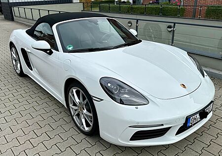 Porsche Boxster 718 Cabriolet PDK