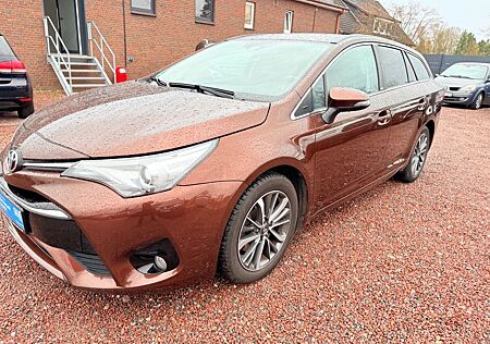 Toyota Avensis Touring Sports Edition-S 2.0 D-4D