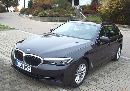 BMW 520d xDrive Touring A -