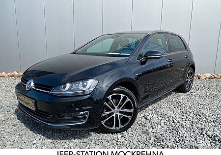 VW Golf Volkswagen VII LIM. EDITION ACC 1.HAND LEDER ALCANTARA