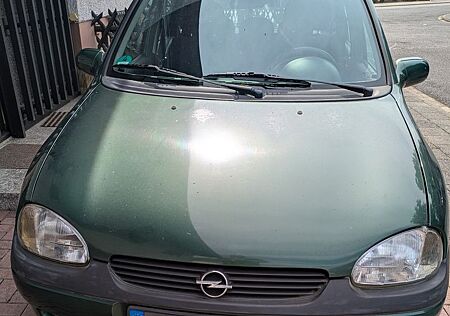 Opel Corsa B 1.2 16V World Cup