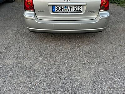 Toyota Avensis Combi Travel 2.0-l-D-4D Travel