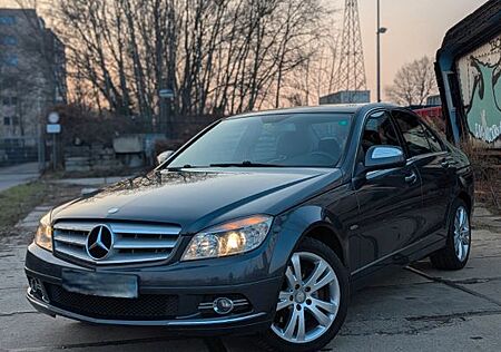 Mercedes-Benz C 320 CDI 4MATIC AVANTGARDE