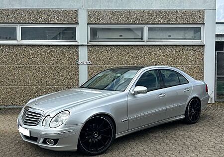 Mercedes-Benz E 280 W211