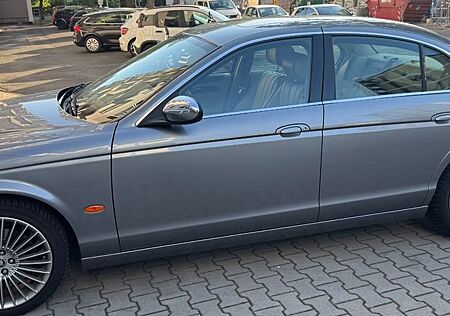 Jaguar S-Type 3 Liter V6 Executive Executive