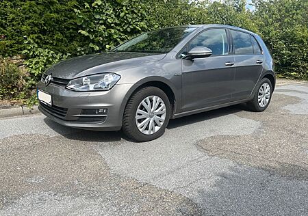 VW Golf Volkswagen 1.2 TSI 63kW BMT CUP