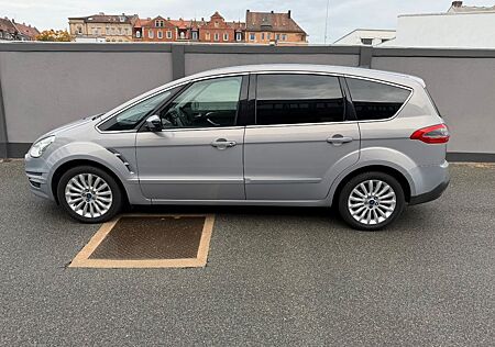 Ford S-Max Titanium 7 Sitzer