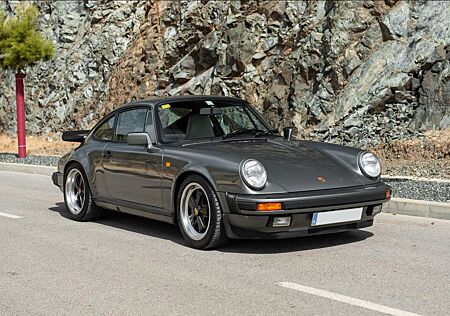Porsche 911 Urmodell 911 Carrera 3.2