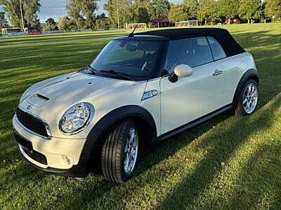 MINI Cooper S Cabrio Paket Chili Liebhaberfahrzeug