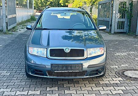 Skoda Fabia Combi 1.4 16V Automatik TÜV 07.2026