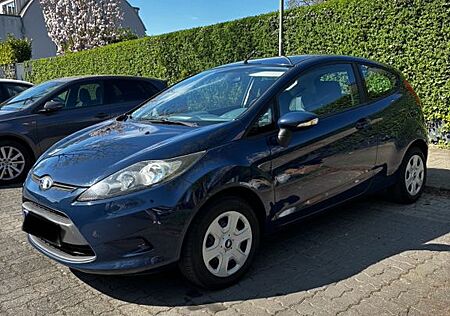 Ford Fiesta 1,25 Trend Reifen Bremse neu Tüv 01/27