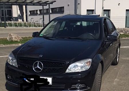 Mercedes-Benz C 180 Kompressor BlueEFFICIENCY -