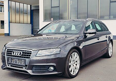 Audi A4 Avant S-line AUT. XENON NAVI AHK Sitzheizung