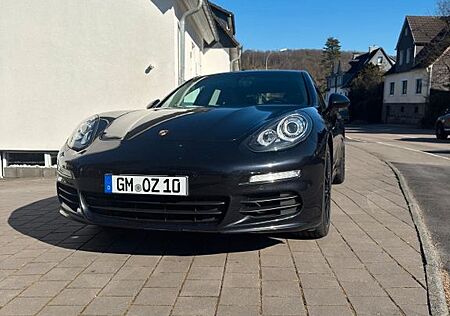 Porsche Panamera Diesel - Facelift Luftfahrwerk