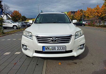 Toyota RAV 4 RAV4 1 Hand Auto 4x4 Leder mit Extras