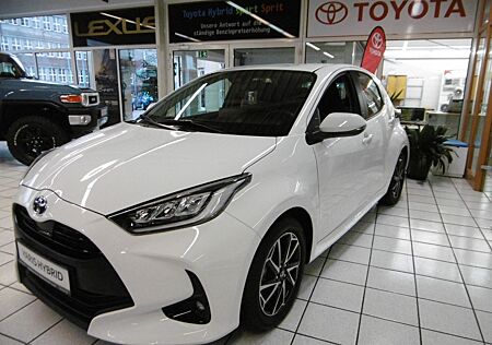 Toyota Yaris Hybrid Team Deutschland