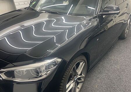 BMW 120i Edition M Sport Shadow A Edition M Spor...