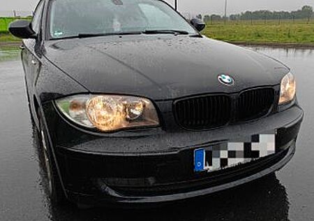 BMW 118i -Sitzheizung/Schiebedach/Frisch Tüv