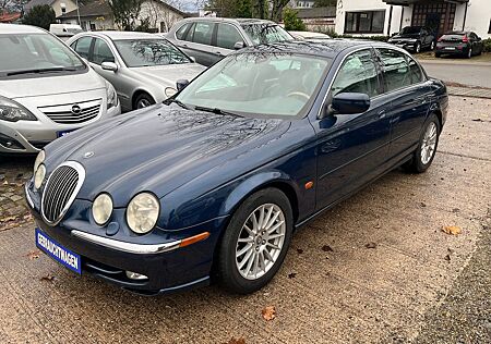 Jaguar S-Type V8 - TÜV 8/27