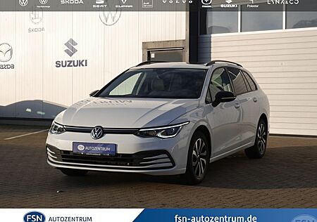VW Golf Volkswagen VIII Variant 1.0 eTSI Life DSG ACC NAVI SIT