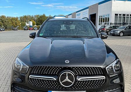 Mercedes-Benz GLE 580 4MATIC -PANO HEADUP Massage AHK DEUTSCH