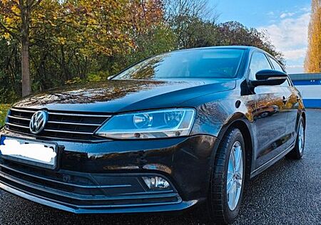 VW Jetta Volkswagen 2.0 TDI 81kW DSG BMT ALLSTAR ALLSTAR