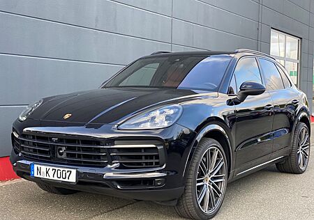 Porsche Cayenne /Exclusive Approved 10.2028/TOP ZUSTAND