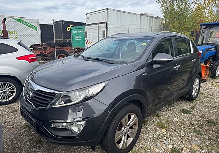 Kia Sportage Vision 4WD Klima 2011 TÜV 27-08