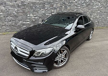Mercedes-Benz E 200 d AMG Facelift Widescreen Panorama Navi