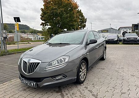 Lancia Delta Oro 1.4 /2.Hand/TÜV/55Tkm/Alcant/Klima/