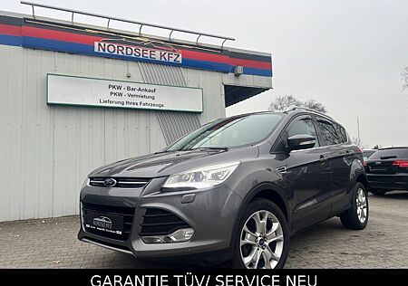 Ford Kuga Titanium 4x4 LED Panorama Leder Spur. Tod